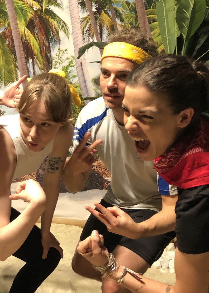 joueurs qui font un escape game