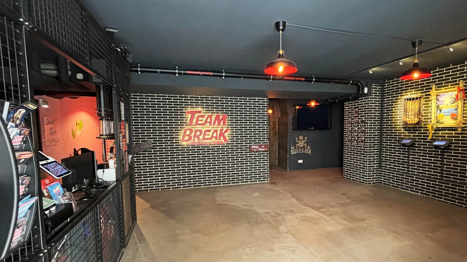 Accueil de l'agence Team Break Paris 9, point de départ des escape rooms rue de Dunkerque